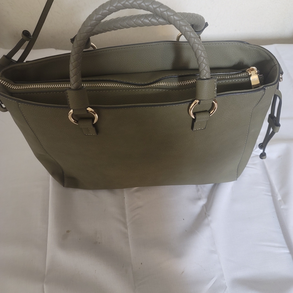 Elegant Olive Laptop Bag for Women